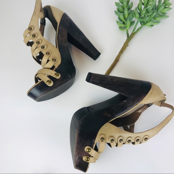 Mia Limited Edition Tan Leather Platforms - Picture 2 of 7